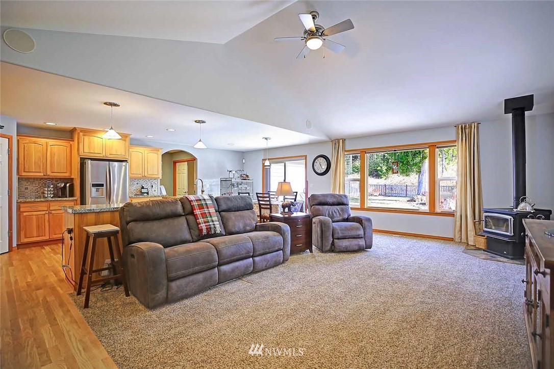 585 South Camano Ridge Road Camano Island, WA 98282 - Photo 7 of 25 Gallery Image 7