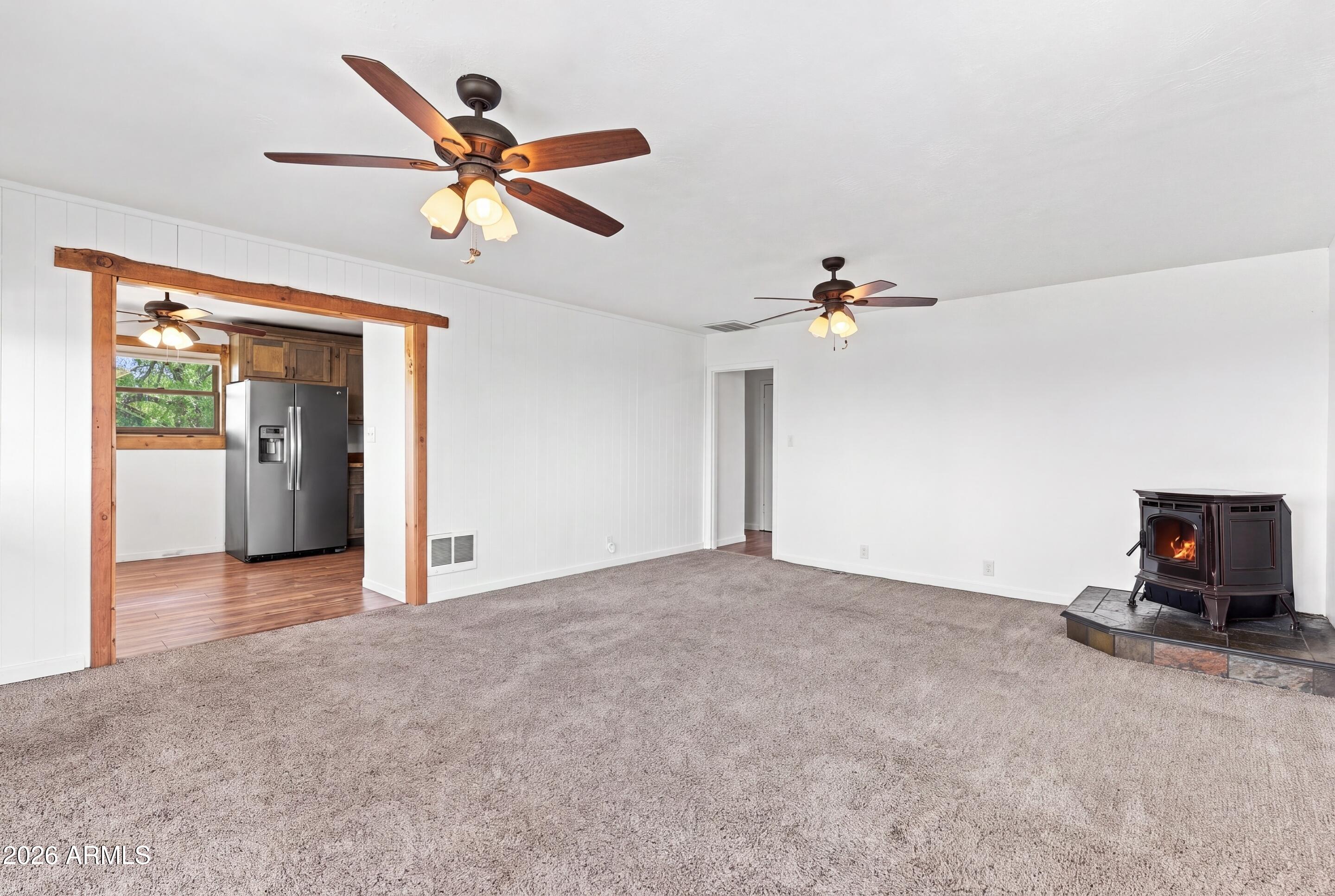 812 West Rim View Road Payson, AZ 85541 - Photo 20 of 44 LIVING ROOM