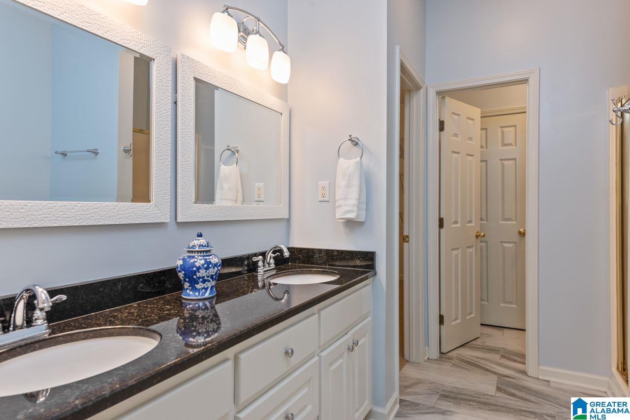 320 Wynlake Circle Alabaster, AL 35007 - Photo 17 of 32