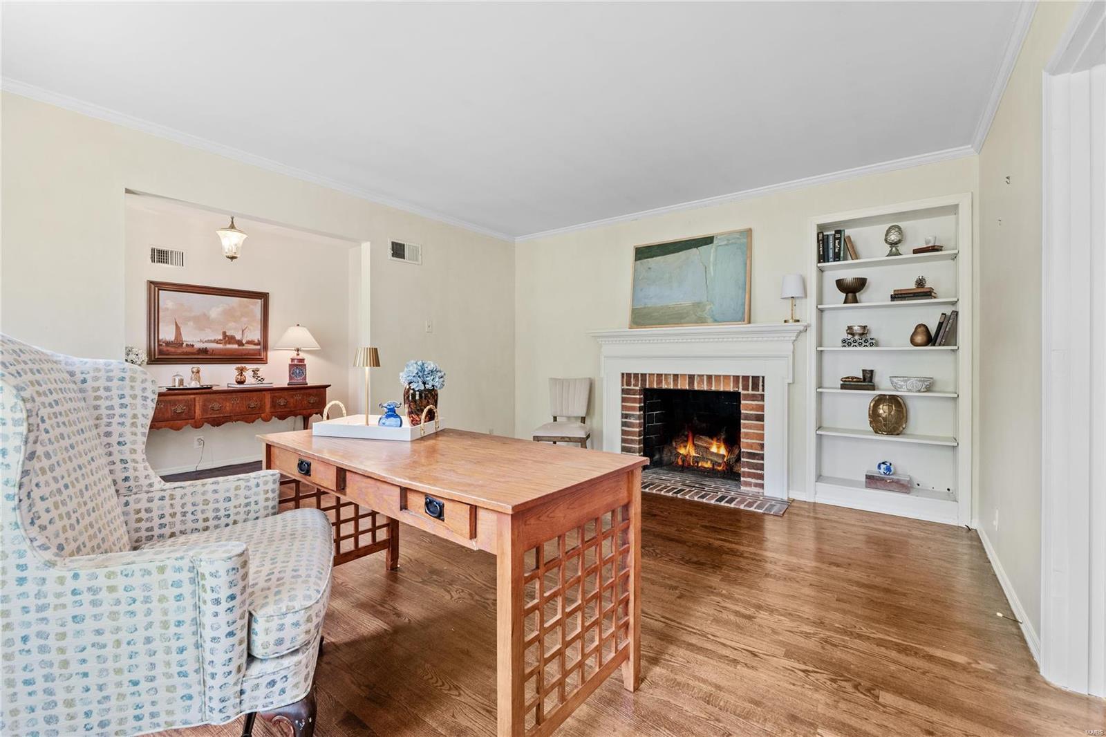 9836 Wild Deer Road St. Louis, MO 63124 - Photo 8 of 36 Gallery Image 8