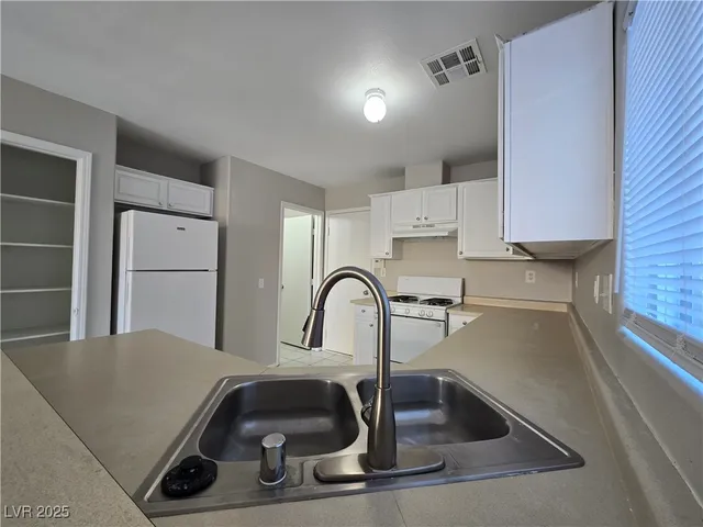 $1,940 | Undisclosed Address, North Las Vegas, NV 89031