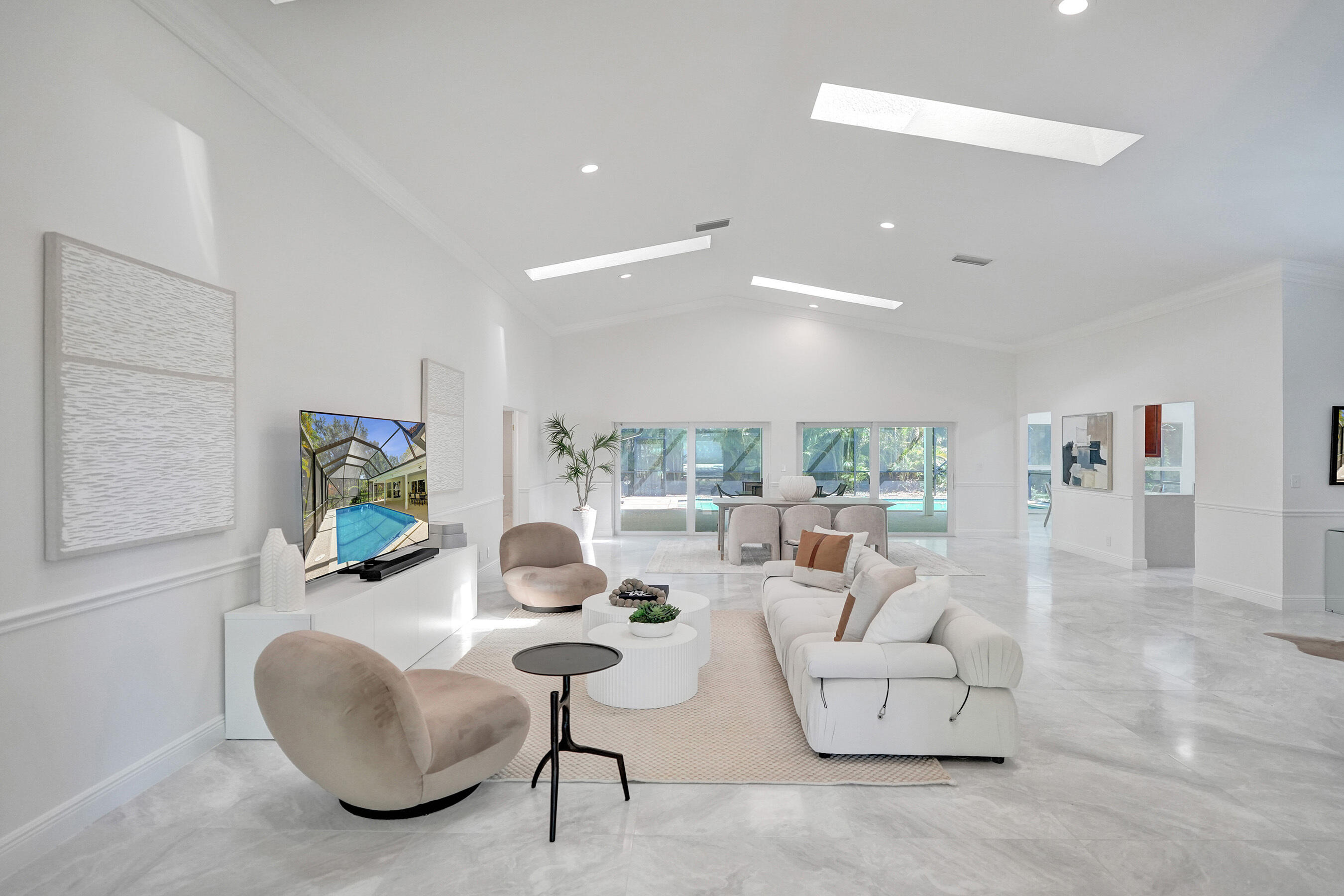 2401 Northwest 39th Street Boca Raton, FL 33431 - Photo 5 of 60 DSC08078