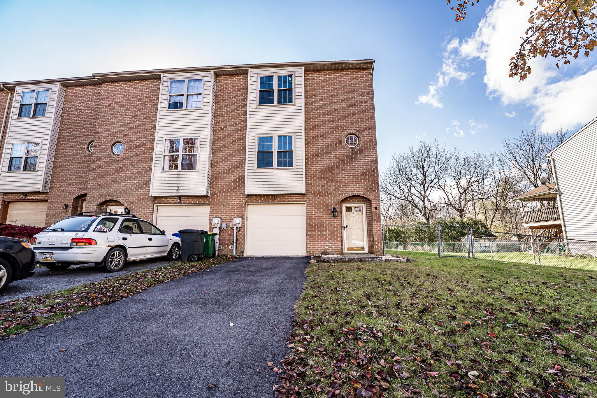 210 Ridgeview Drive Alburtis, PA 18011 - Photo 1 of 39 Gallery Image 1