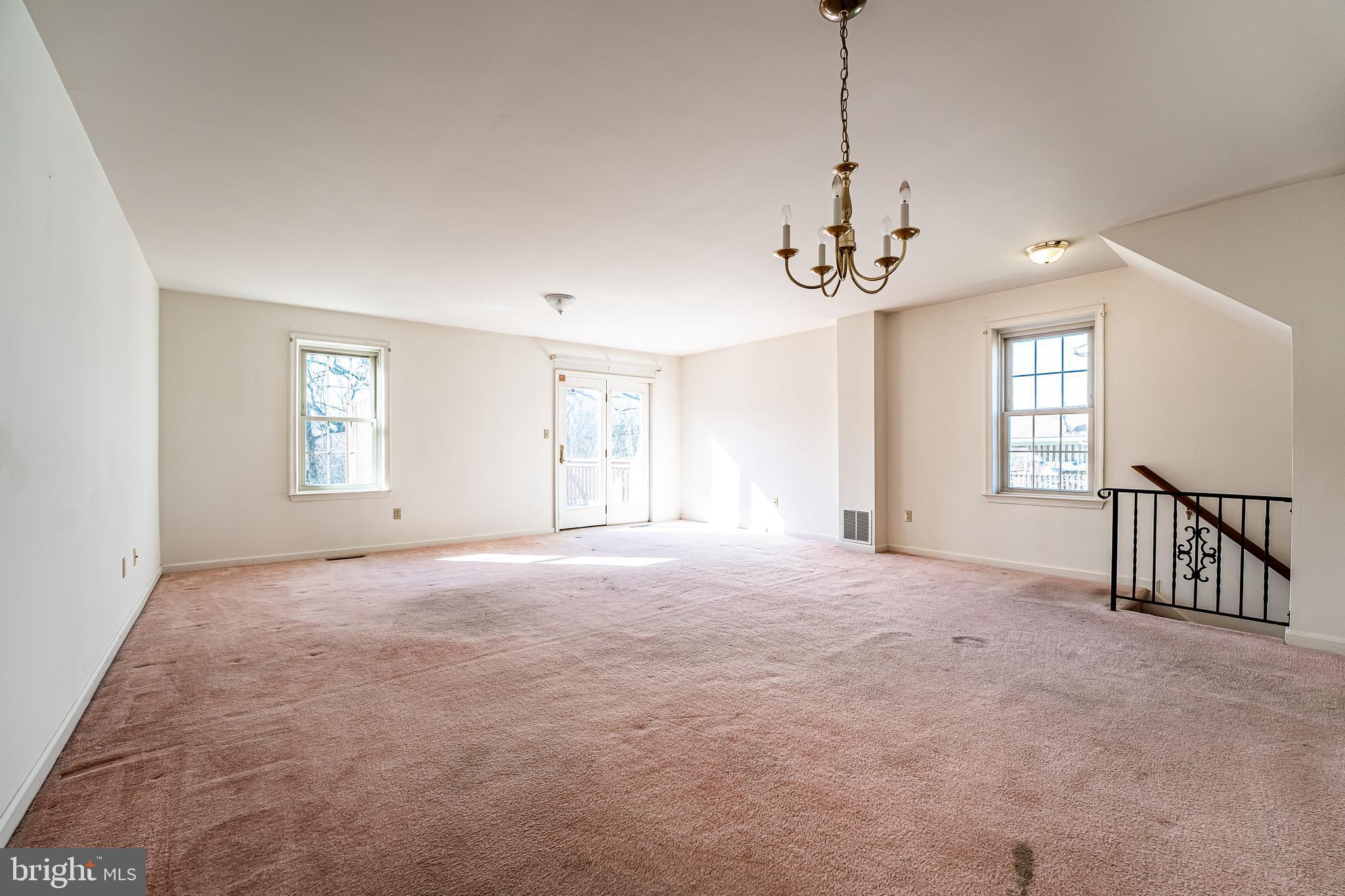 210 Ridgeview Drive Alburtis, PA 18011 - Photo 7 of 39 Gallery Image 7