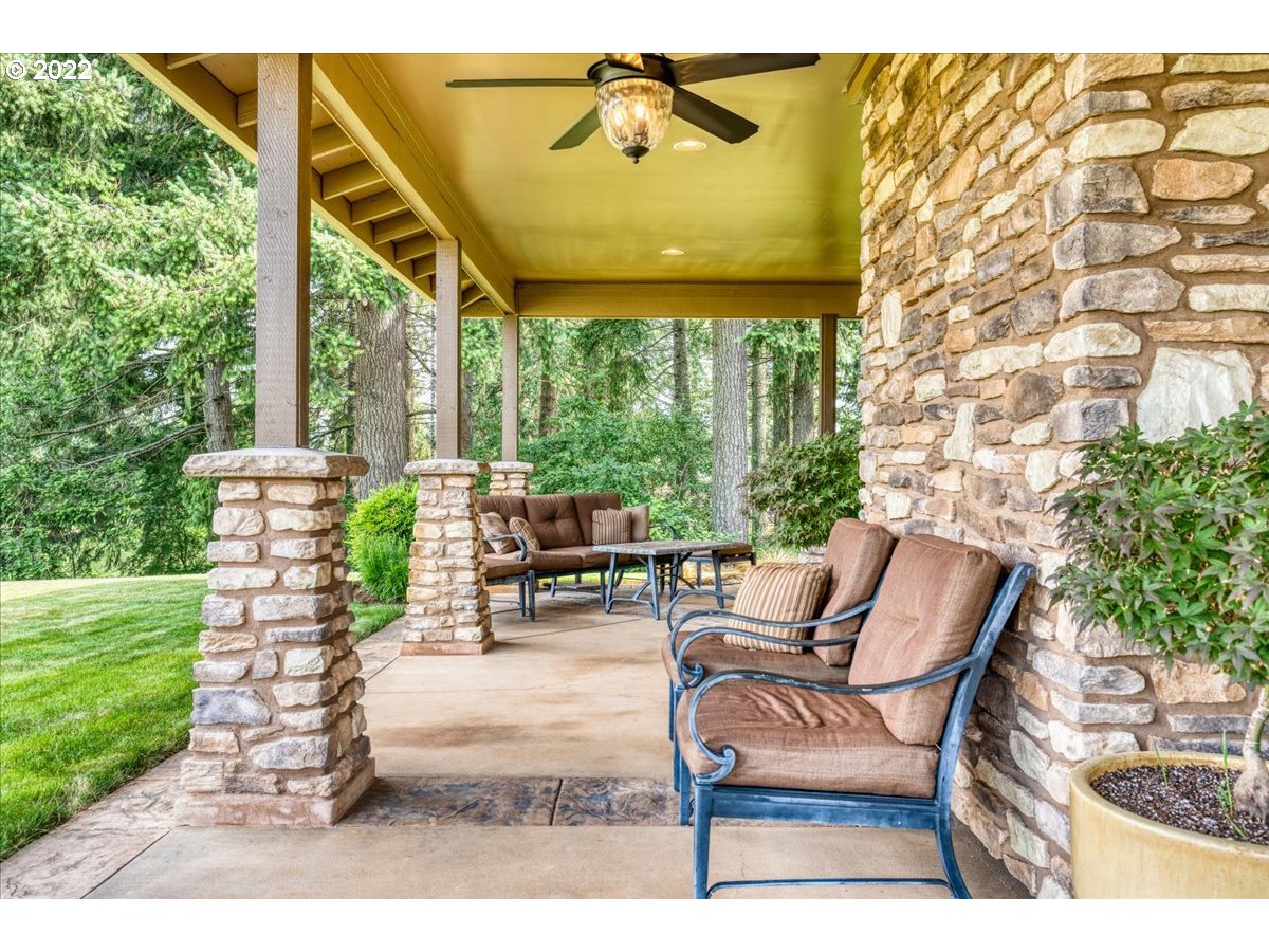 18809 South Kimball Road Oregon City, OR 97045 - Photo 5 of 32 a outdoor space with chairs