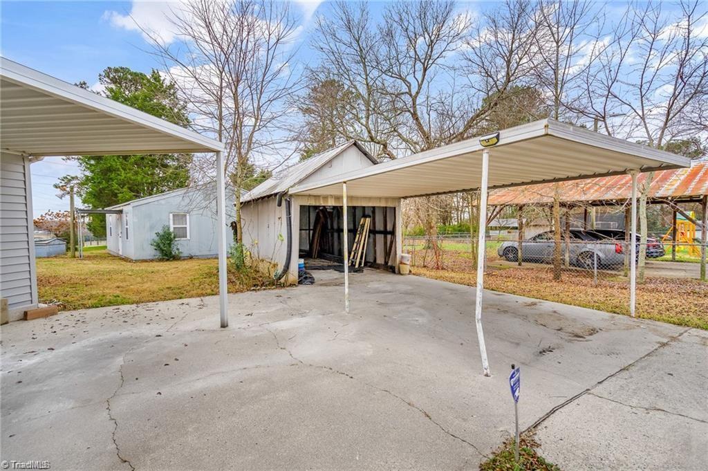 165 Lakeview Church Road Linwood, NC 27299 - Photo 6 of 17