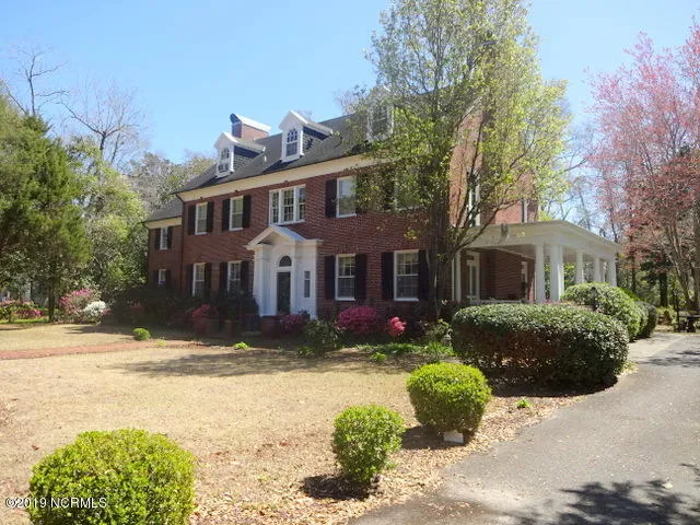 $1,750,000 | 1704 Market Street, Wilmington, NC 28403