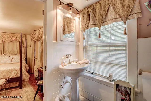 $1,750,000 | 1704 Market Street, Wilmington, NC 28403