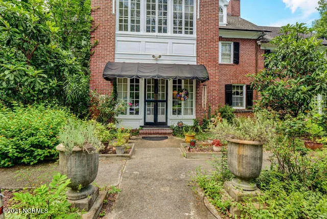 $1,750,000 | 1704 Market Street, Wilmington, NC 28403