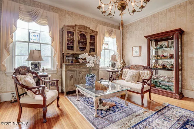 $1,750,000 | 1704 Market Street, Wilmington, NC 28403