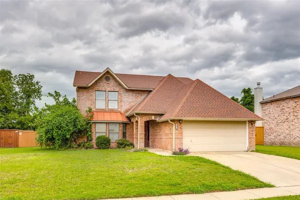$2,800 | 12010 Peachtree Lane, Frisco, TX 75035