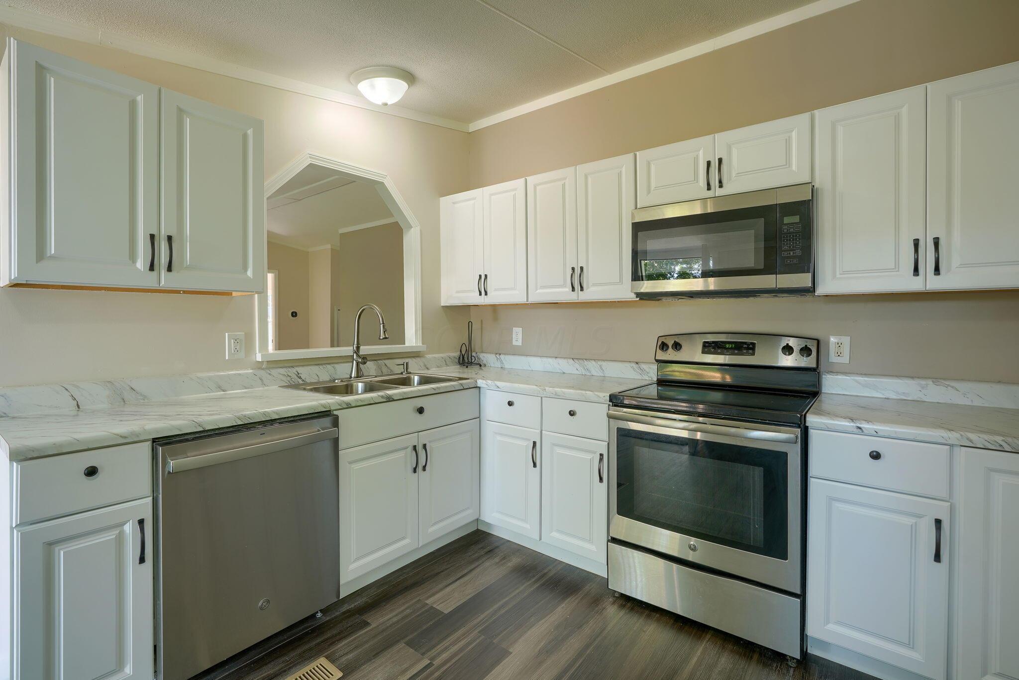 331 Massie Road Oak Hill, OH 45656 - Photo 10 of 29 10. Kitchen