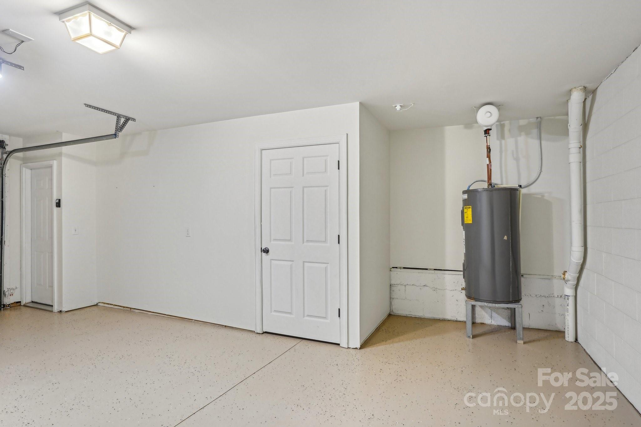 127 High Ridge Road Mooresville, NC 28117 - Photo 24 of 34 a view of an empty room with closet and a window