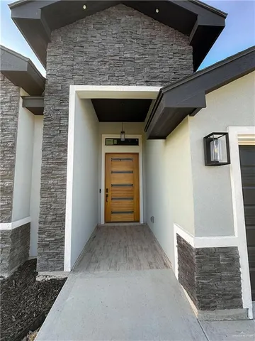 a view of room with walk in closet