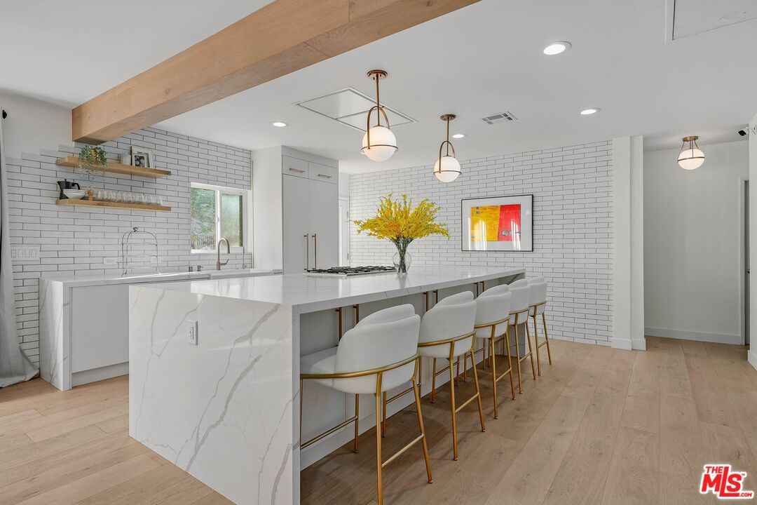 1155 South Rimpau Boulevard Los Angeles, CA 90019 - Photo 14 of 45