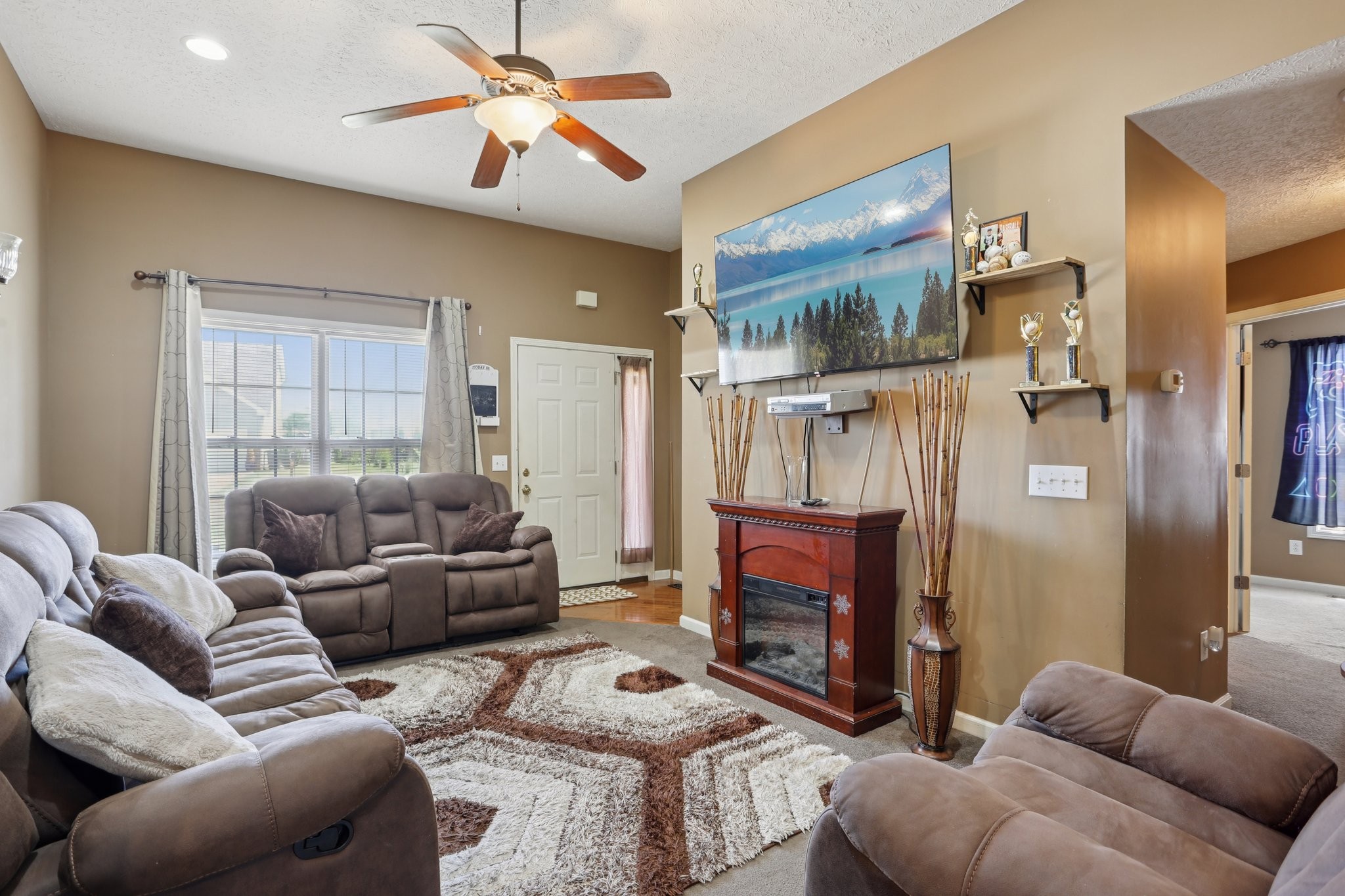 461 Berry Circle Springfield, TN 37172 - Photo 3 of 23