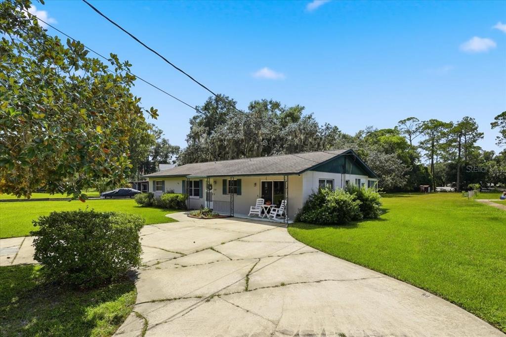 2228 River Ridge Road DeLand, FL 32720 - Photo 4 of 85 Gallery Image 4