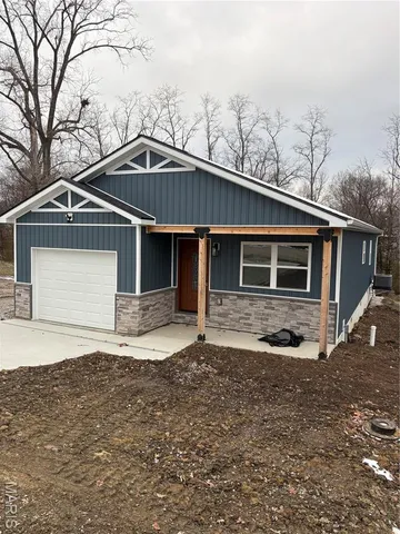 $215,000 | 420 St Elmo Street, Paris, MO 65275