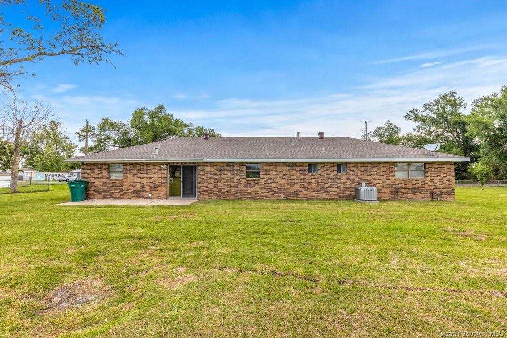 712 Topsy Road Lake Charles, LA 70607 - Photo 12 of 14 Gallery Image 12