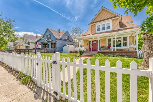 $278,900 | 964 Tecumseh Street, Indianapolis, IN 46201