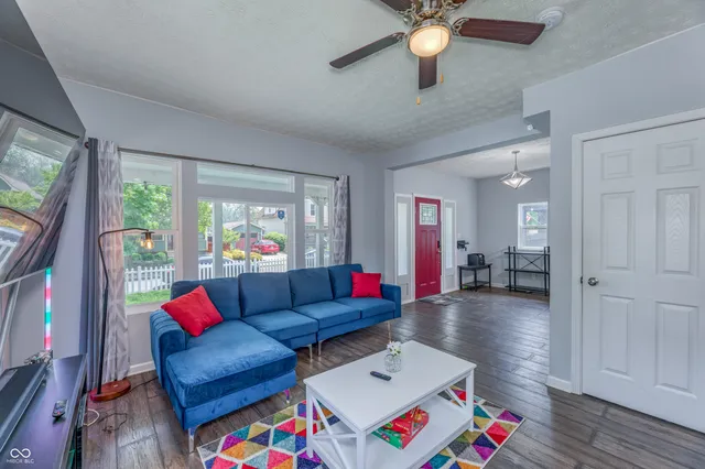 $278,900 | 964 Tecumseh Street, Indianapolis, IN 46201