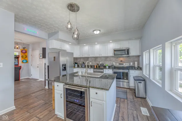 $278,900 | 964 Tecumseh Street, Indianapolis, IN 46201