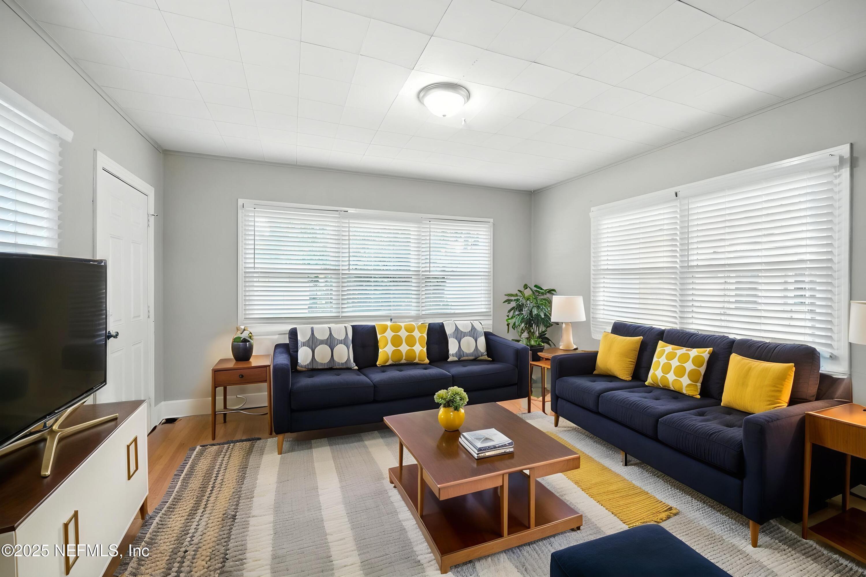 5239 Cruz Road Jacksonville, FL 32207 - Photo 11 of 33 11_Flex Space - Virtually Staged