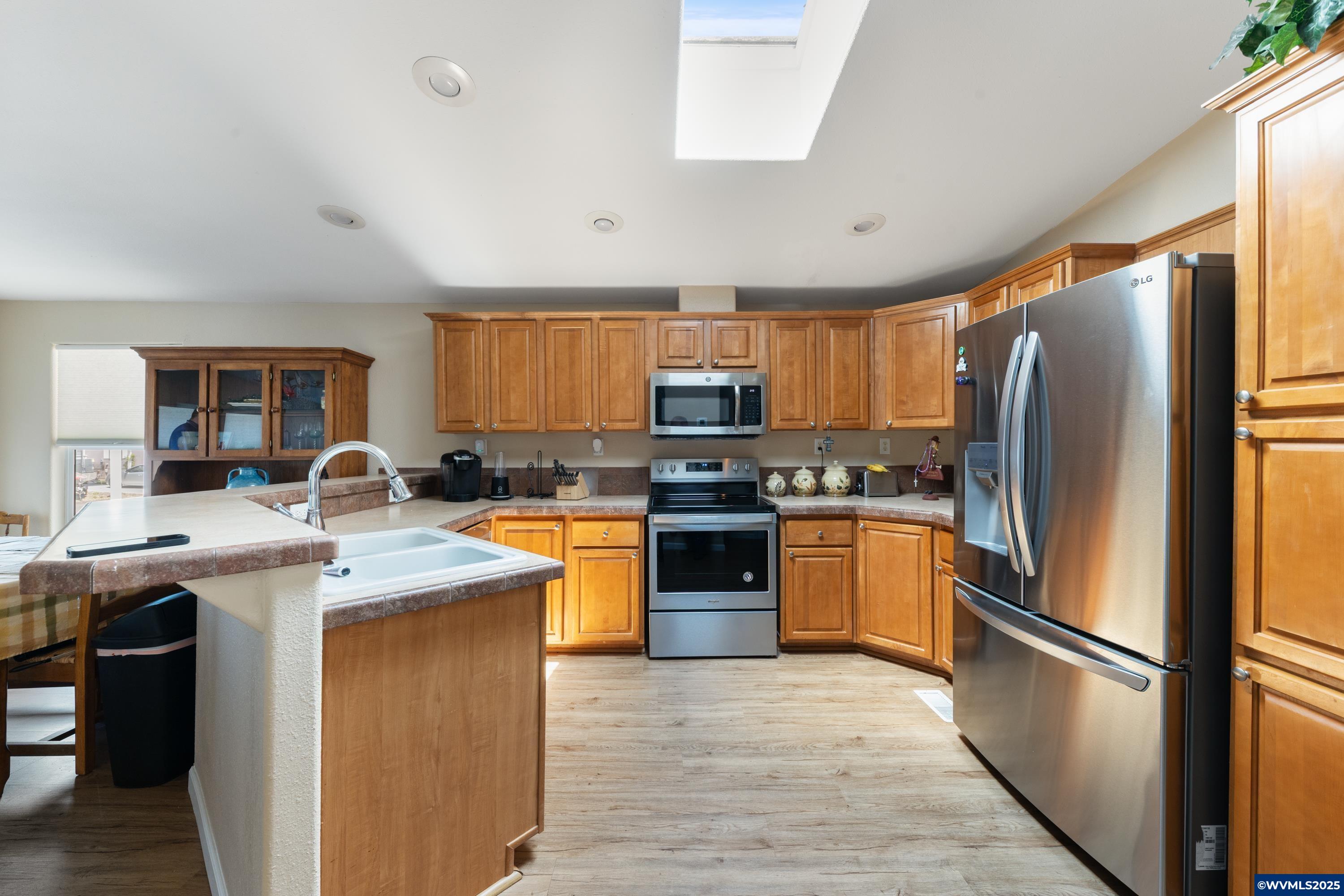 3340 Turner Road Southeast Salem, OR 97302 - Photo 12 of 36 Gallery Image 12
