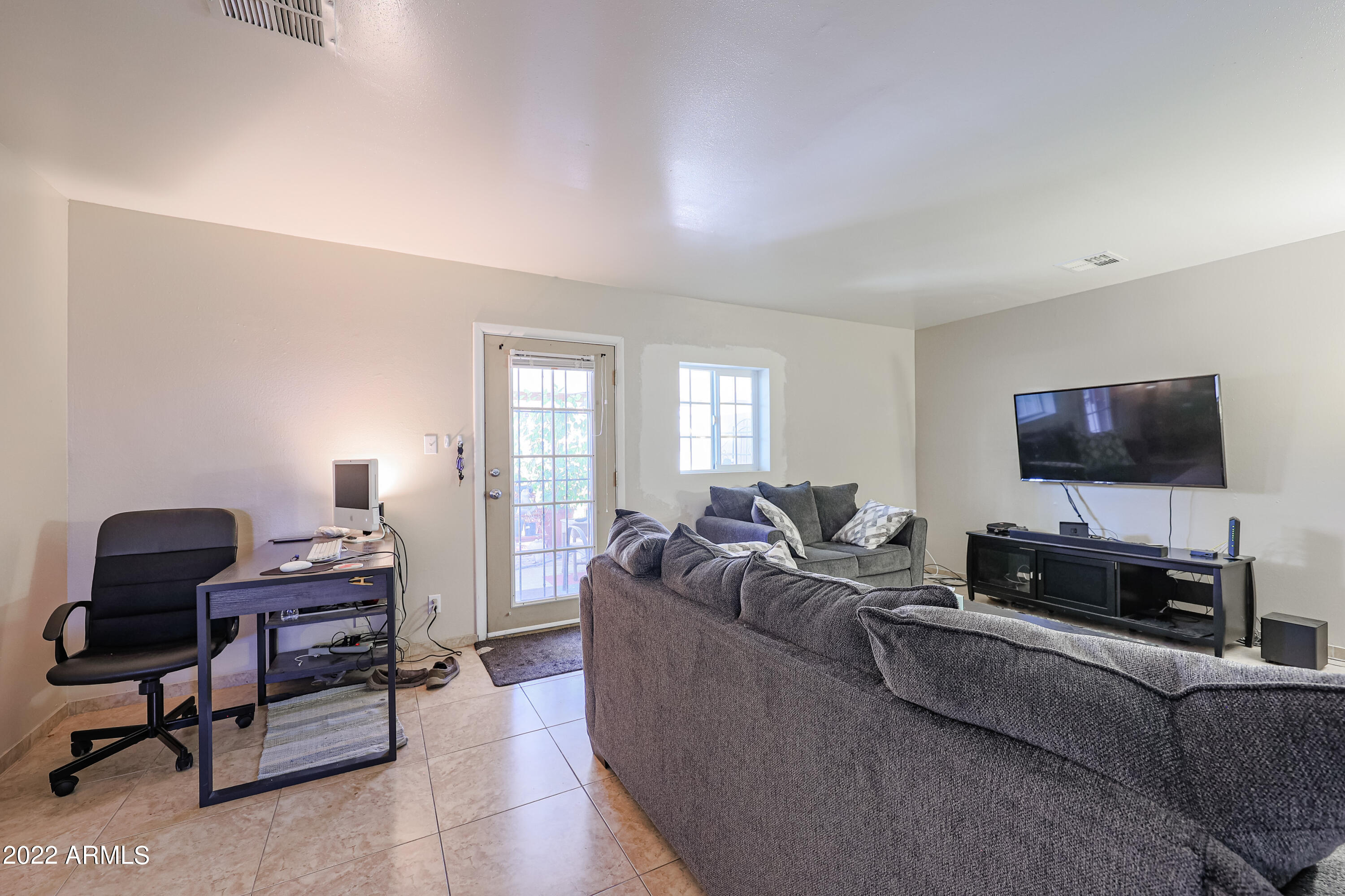 2305 East Cactus Road Phoenix, AZ 85022 - Photo 11 of 34 B (16)