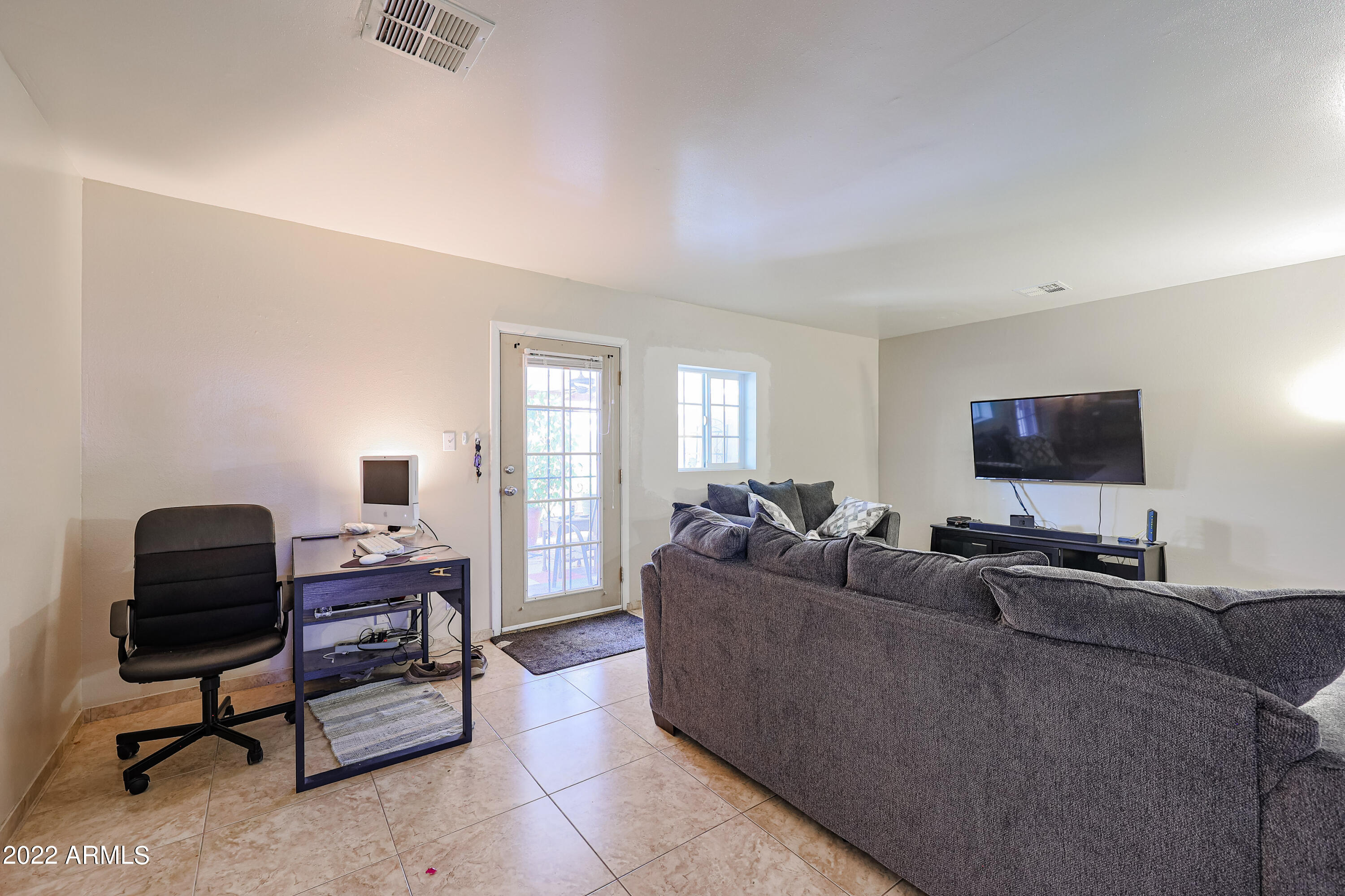 2305 East Cactus Road Phoenix, AZ 85022 - Photo 16 of 34 B (11)
