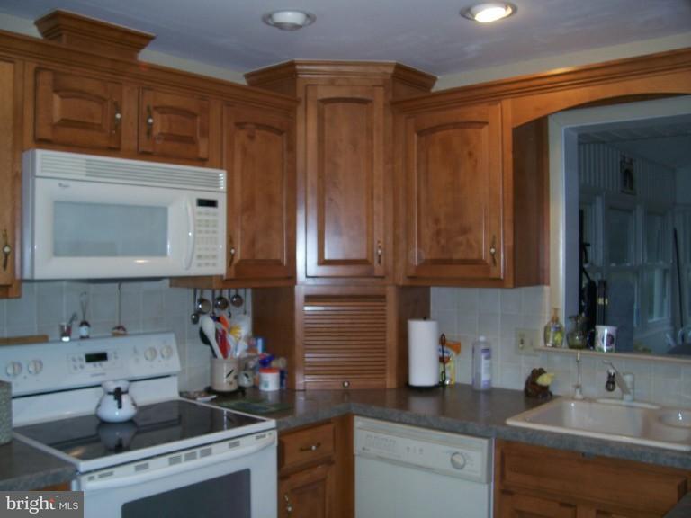 735 Owl Hill Road Lititz, PA 17543 - Photo 5 of 14
