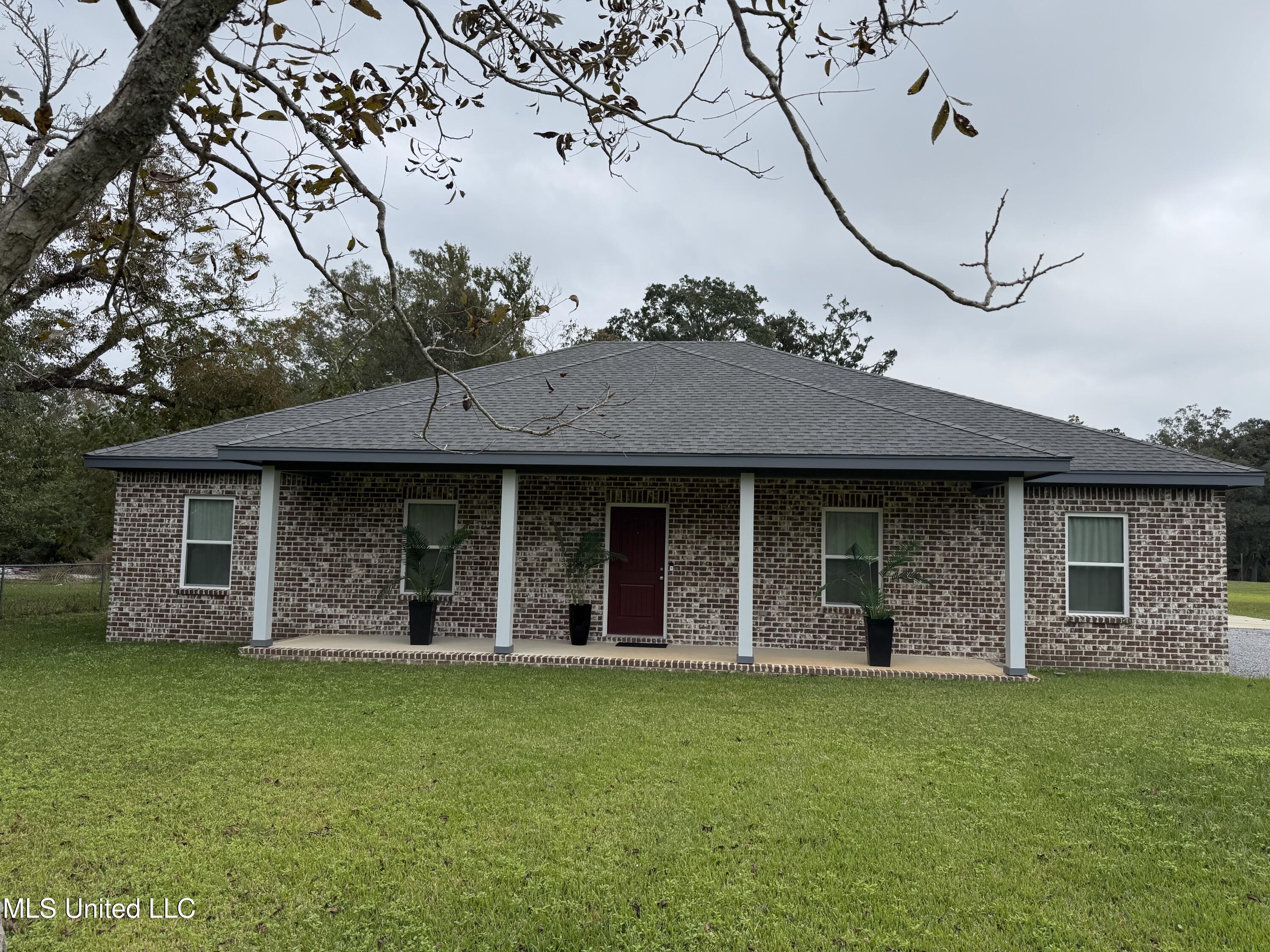 4300 Beatline Road Long Beach, MS 39560 - Photo 1 of 25 IMG_0708