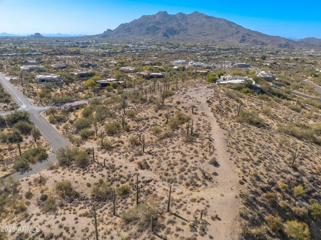 $400,000 | 38201 North Rising Sun Road, Unit 1, Carefree, AZ 85377