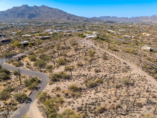 $400,000 | 38201 North Rising Sun Road, Unit 1, Carefree, AZ 85377