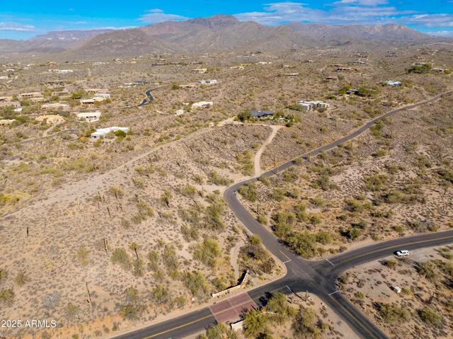 $400,000 | 38201 North Rising Sun Road, Unit 1, Carefree, AZ 85377