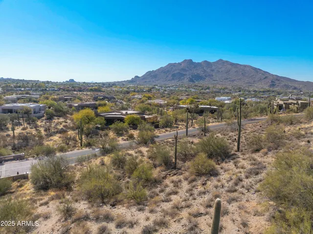 $400,000 | 38201 North Rising Sun Road, Unit 1, Carefree, AZ 85377