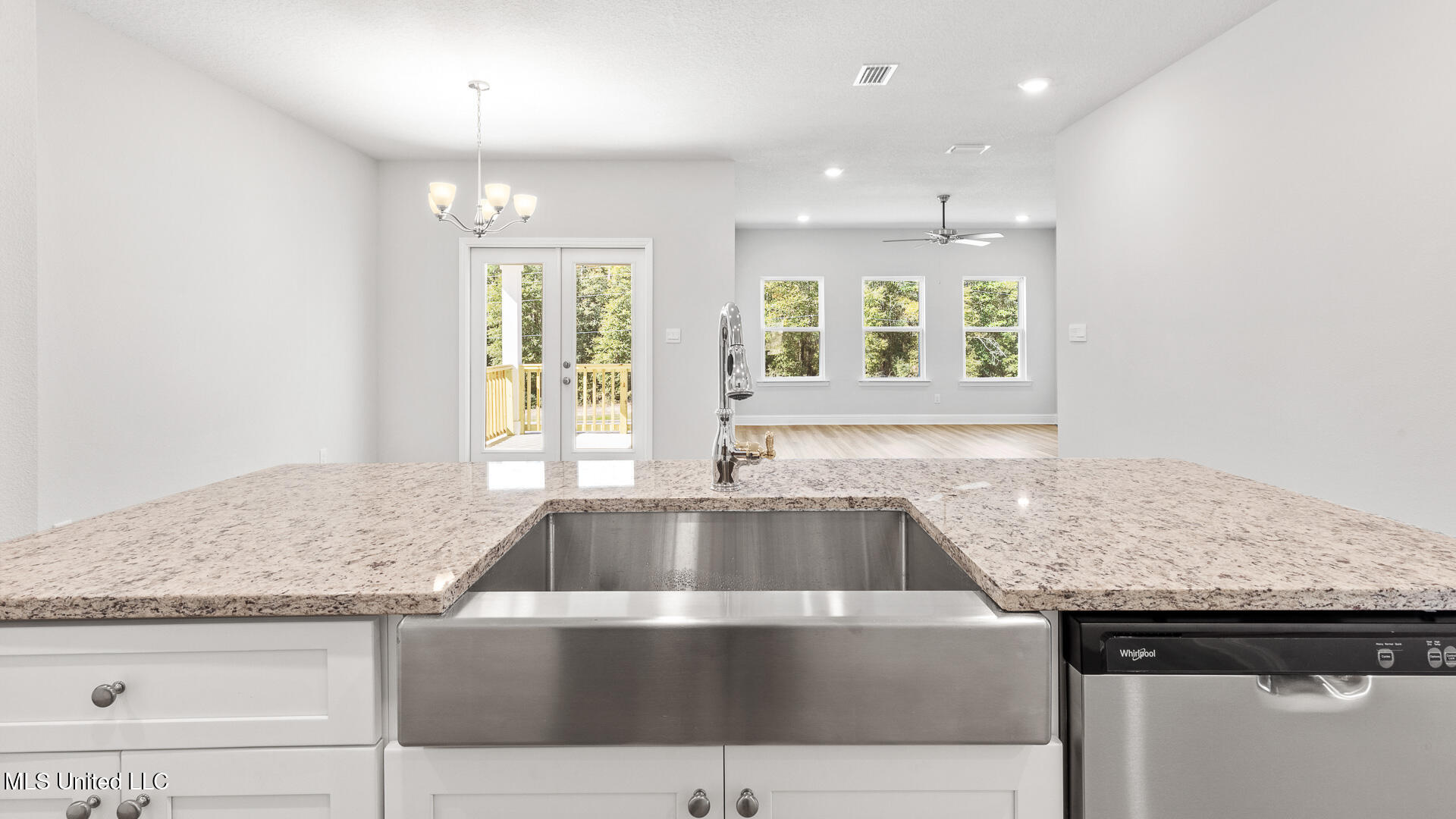 18432 Spring Hill Drive Saucier, MS 39574 - Photo 11 of 29 Kitchen