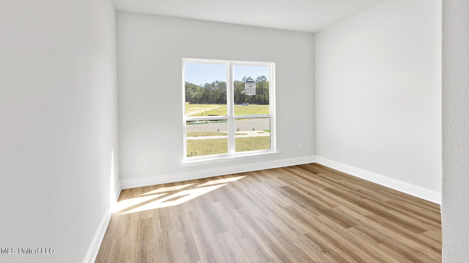 18432 Spring Hill Drive Saucier, MS 39574 - Photo 6 of 29 Bedroom