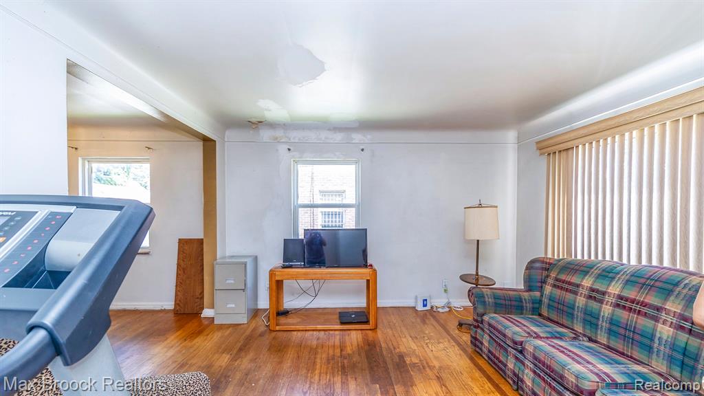 3250 West Seven Mile Road Detroit, MI 48221 - Photo 6 of 44