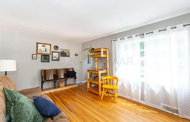 $200,000 | 1538 10th Street North, Fargo, ND 58102