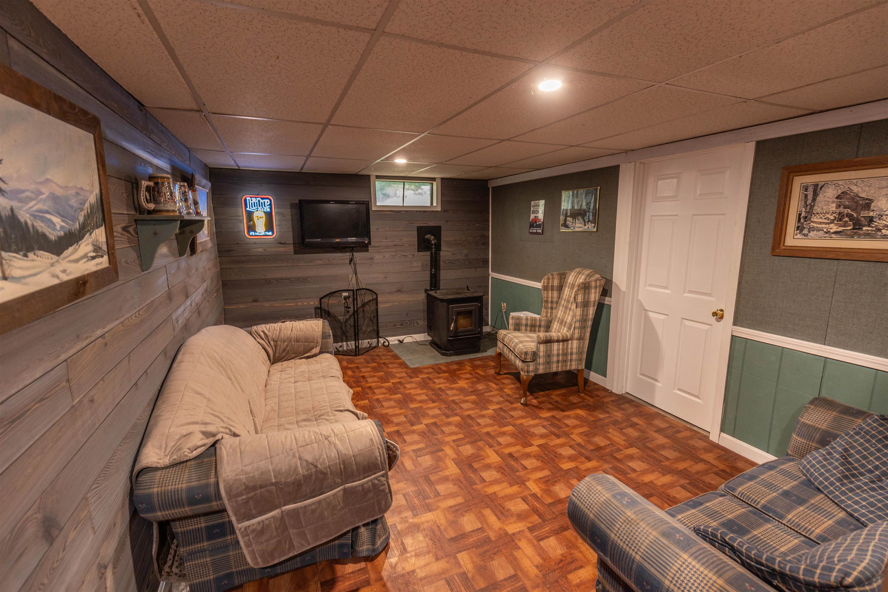 160 Warner Hill Road Derry, NH 03038 - Photo 20 of 37