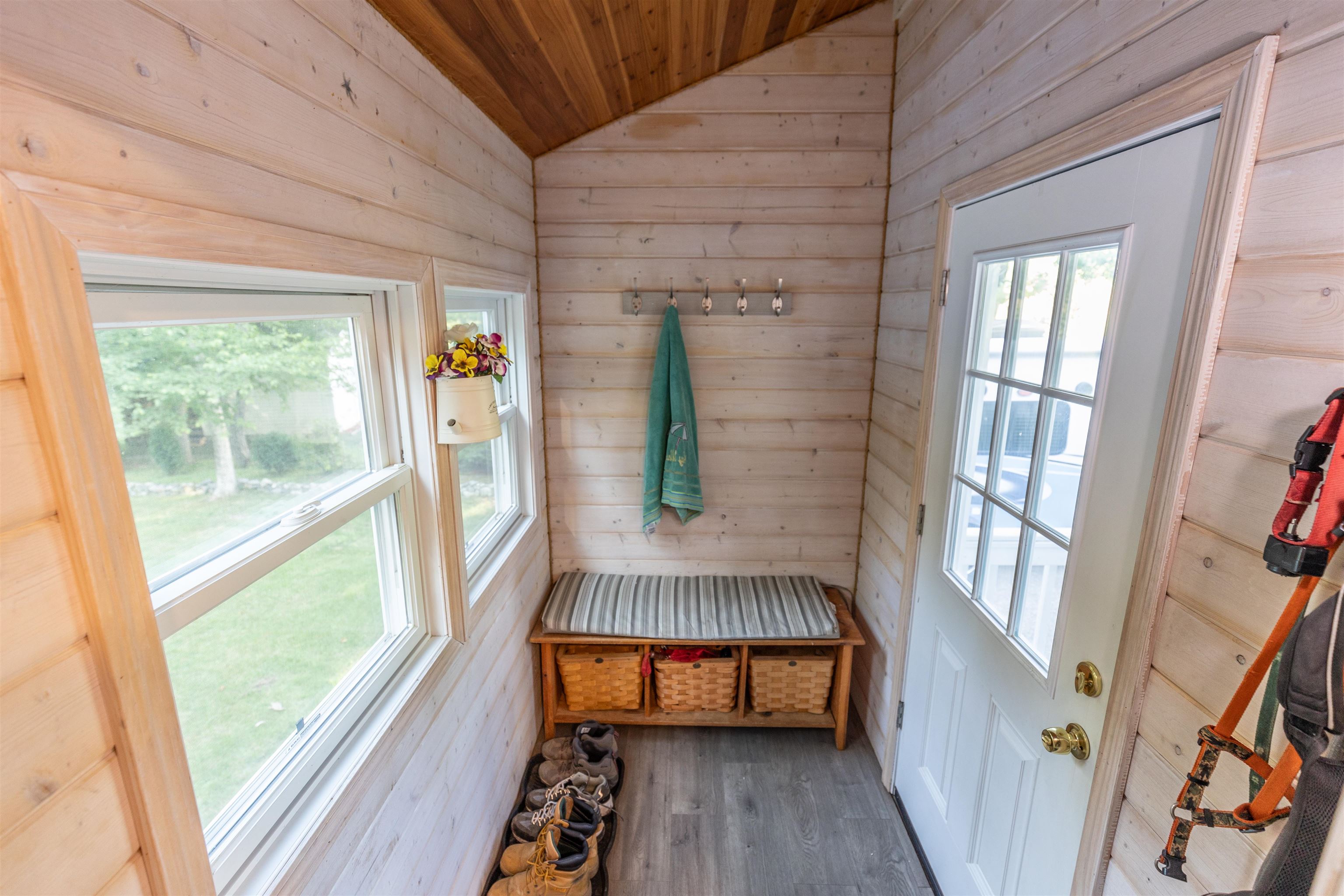 160 Warner Hill Road Derry, NH 03038 - Photo 7 of 37