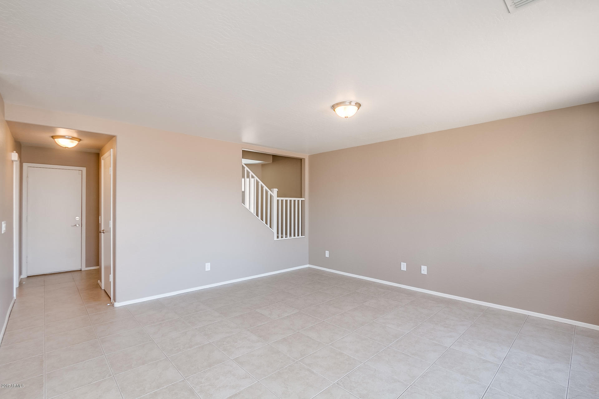13022 West Lawrence Road Glendale, AZ 85307 - Photo 3 of 18 Lawrence-013