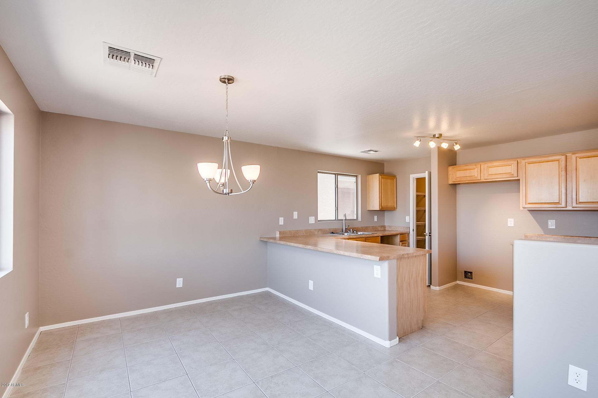 13022 West Lawrence Road Glendale, AZ 85307 - Photo 4 of 18 Lawrence-014