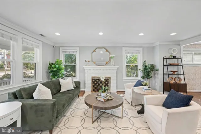 $840,000 | 4200 13th Street Northeast, Washington, DC 20017