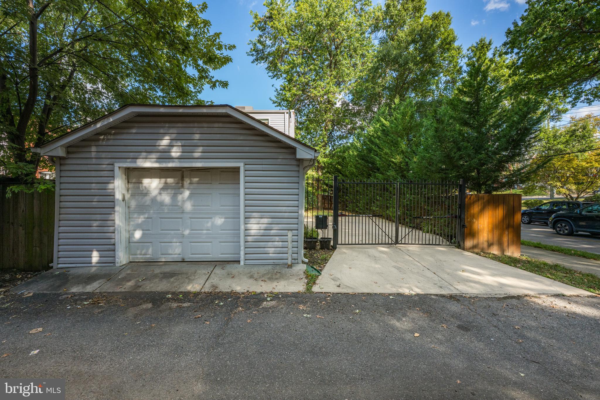 4200 13th Street Northeast Washington, DC 20017 - Photo 36 of 39