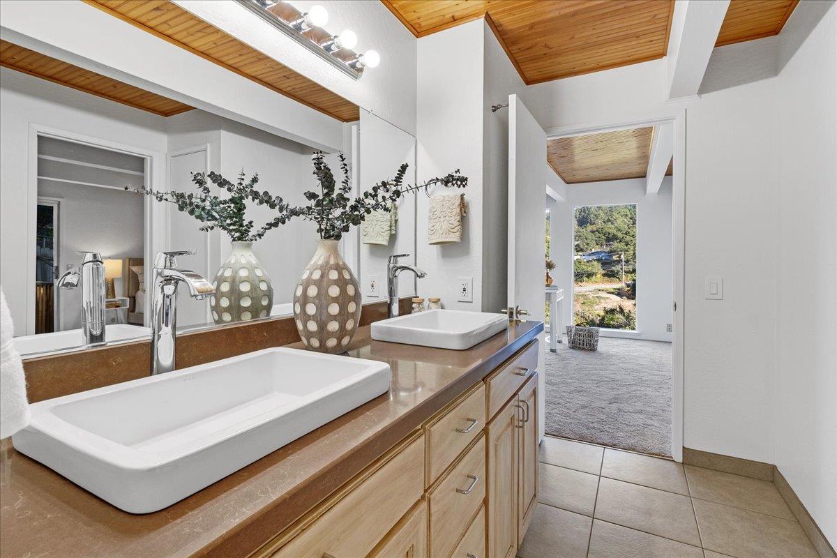3560 Viola Drive Aromas, CA 95004 - Photo 27 of 42 a room with two sinks and a table