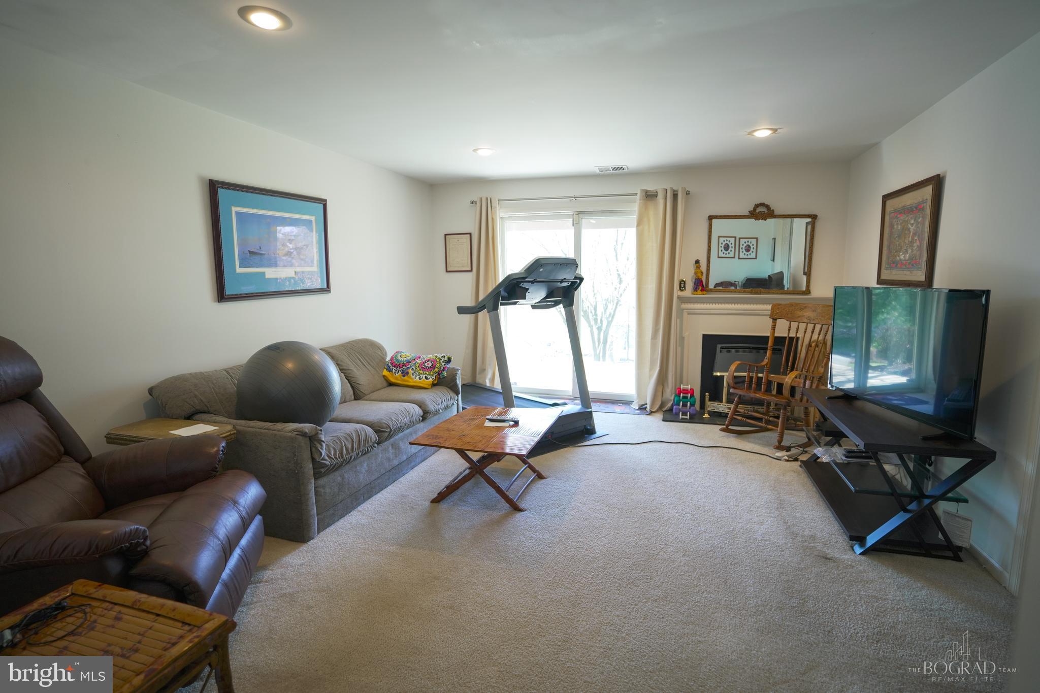 87 North Edgewood Road Bedminster, NJ 07921 - Photo 24 of 28