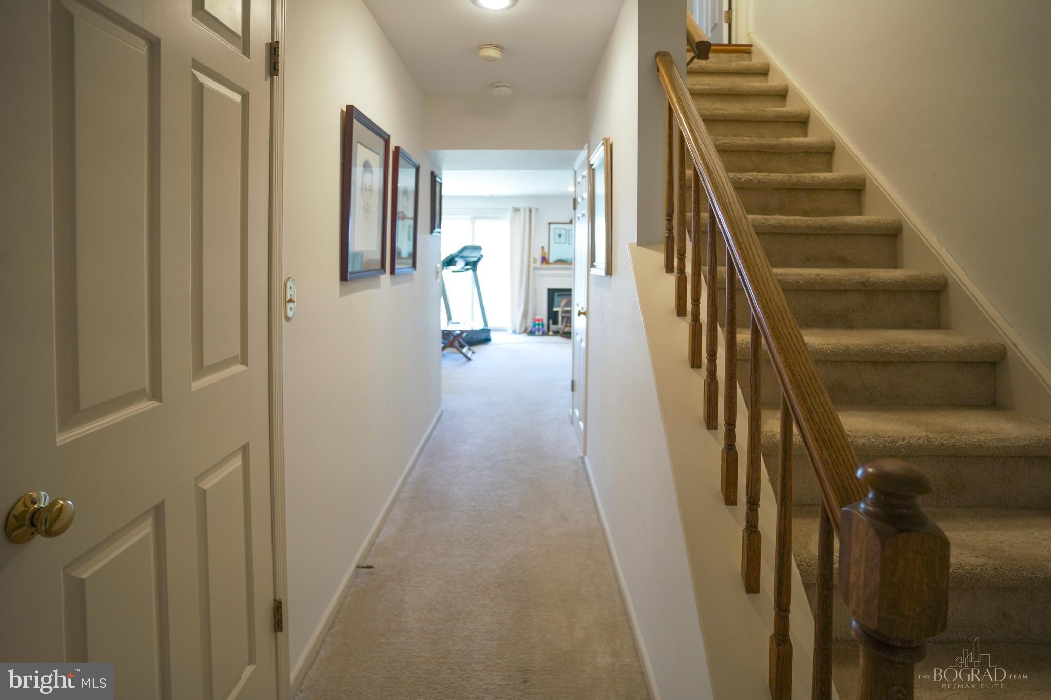 87 North Edgewood Road Bedminster, NJ 07921 - Photo 3 of 28