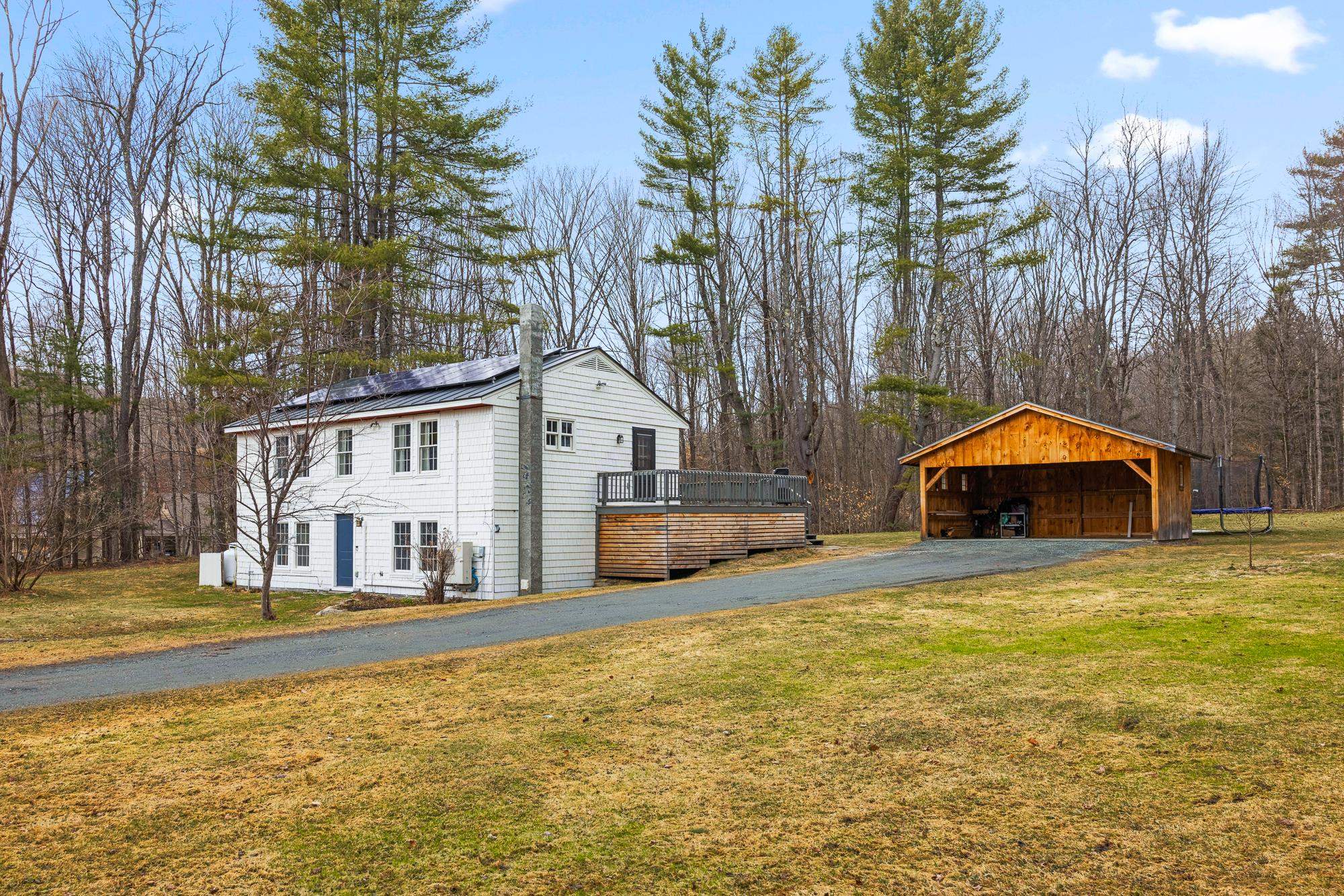 39 Upper Turnpike Road Norwich, VT 05055 - Photo 4 of 51